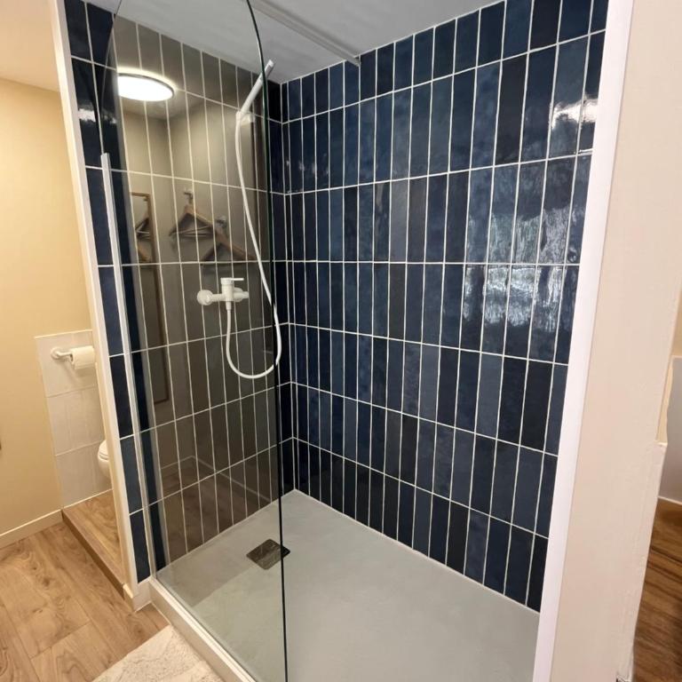 Suite en dépendance avec terrasse et entrée privée Marseille - Haus mit 1 Schlafzimmer - 3