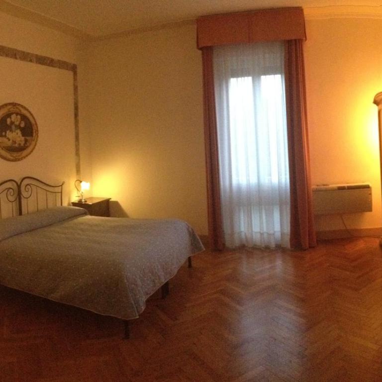 Villa Gabriella B&B - Apartments - Appartamento con 2 Camere da Letto e Balcone (3 Adulti) - 1