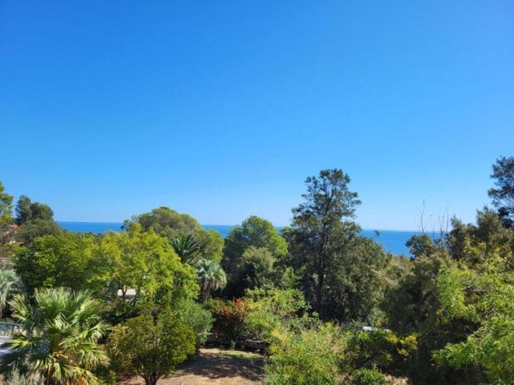 Beach 5 mins walk,Wi-fi,AC,Pool,Parking,Elevator - Appartamento con 2 Camere da Letto - 2