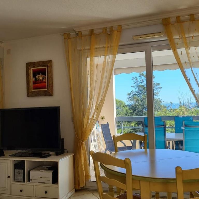 Beach 5 mins walk,Wi-fi,AC,Pool,Parking,Elevator - Appartamento con 2 Camere da Letto - 11