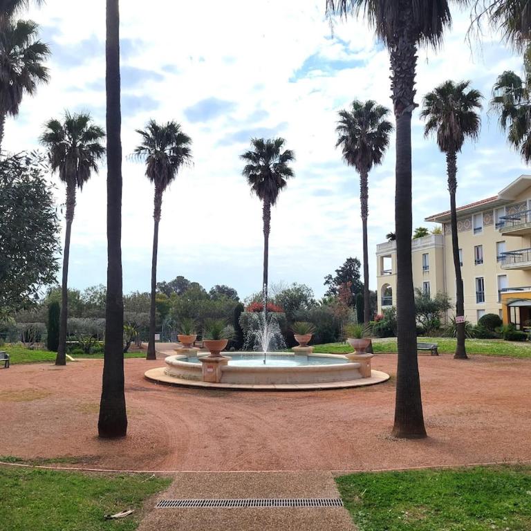 Beach 5 mins walk,Wi-fi,AC,Pool,Parking,Elevator - Appartamento con 2 Camere da Letto - 21