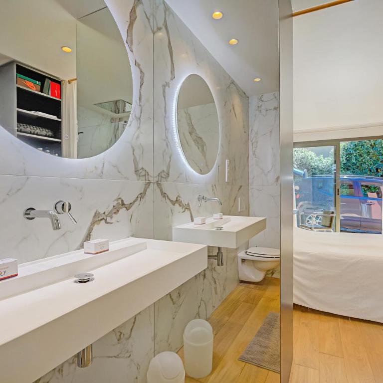 Artful Loft Retreat - Terrace, Parking - Happy Rentals - Villa - 9
