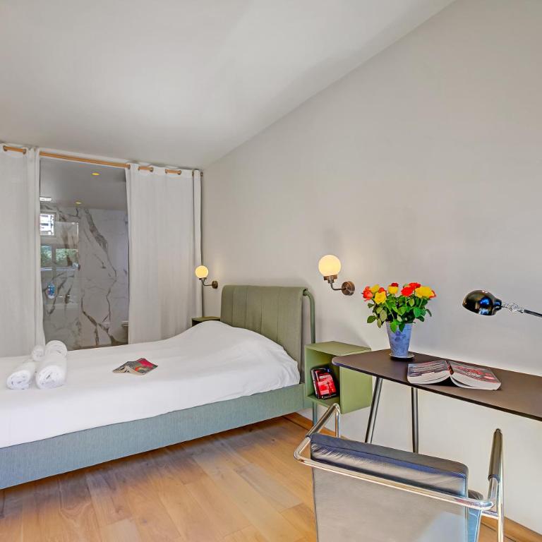 Artful Loft Retreat - Terrace, Parking - Happy Rentals - Villa - 23