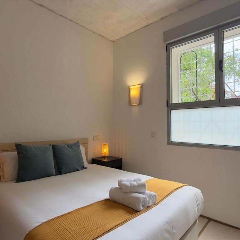 Stylish flat with natural light for 4 pax - LR1 - Apartamento de 2 dormitorios - 1