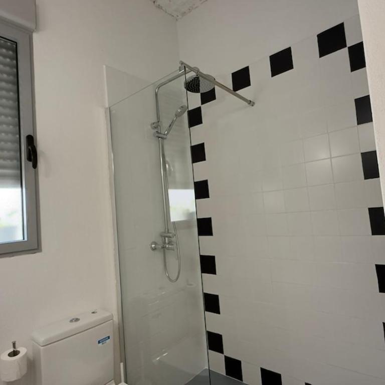 Stylish flat with natural light for 4 pax - LR1 - Apartamento de 2 dormitorios - 11