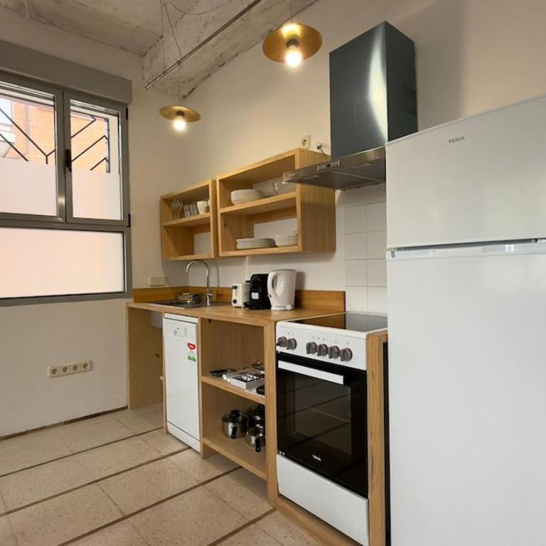 Stylish flat with natural light for 4 pax - LR1 - Apartamento de 2 dormitorios - 17