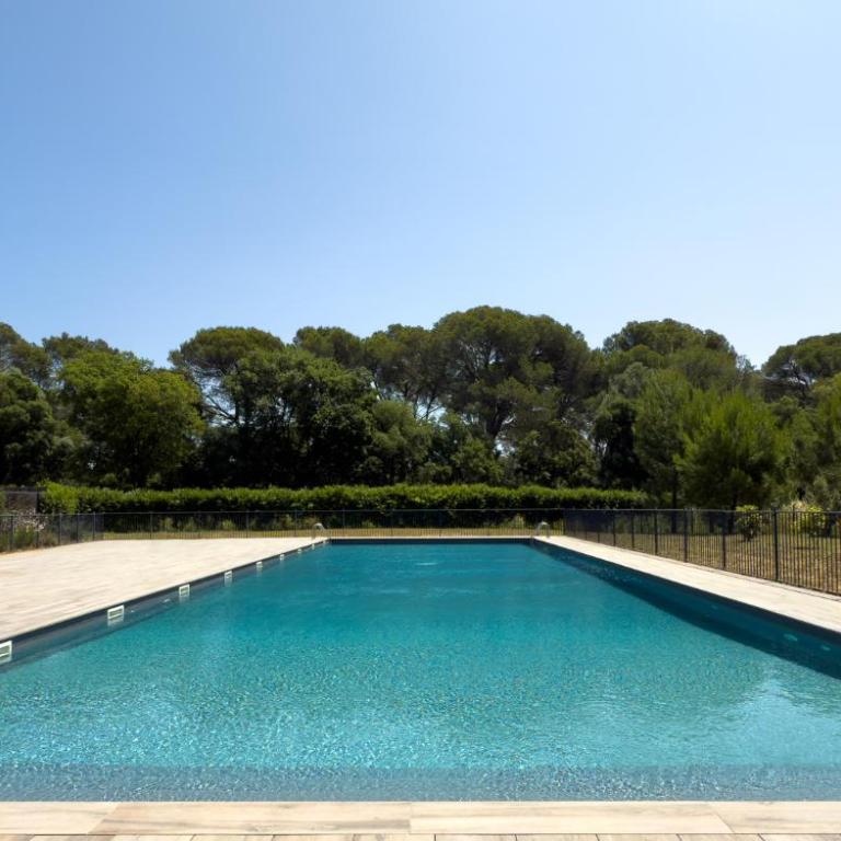 appartement chic LA LONDE LES MAURES - Appartement 2 Chambres - 1