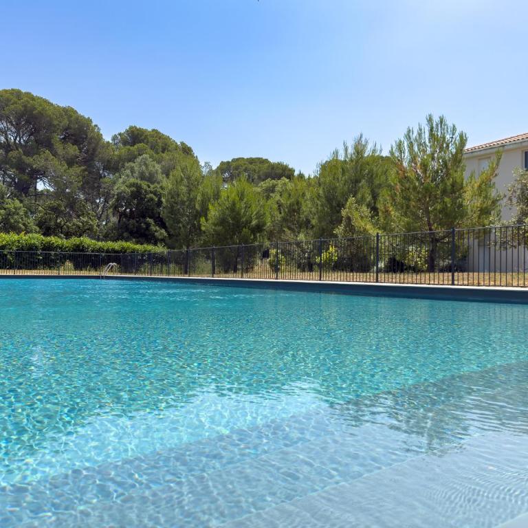 appartement chic LA LONDE LES MAURES - Appartement 2 Chambres - 16