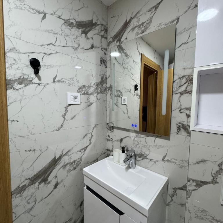 Apartman Zlatiborski proplanak - 2 - One-Bedroom Apartment - 2