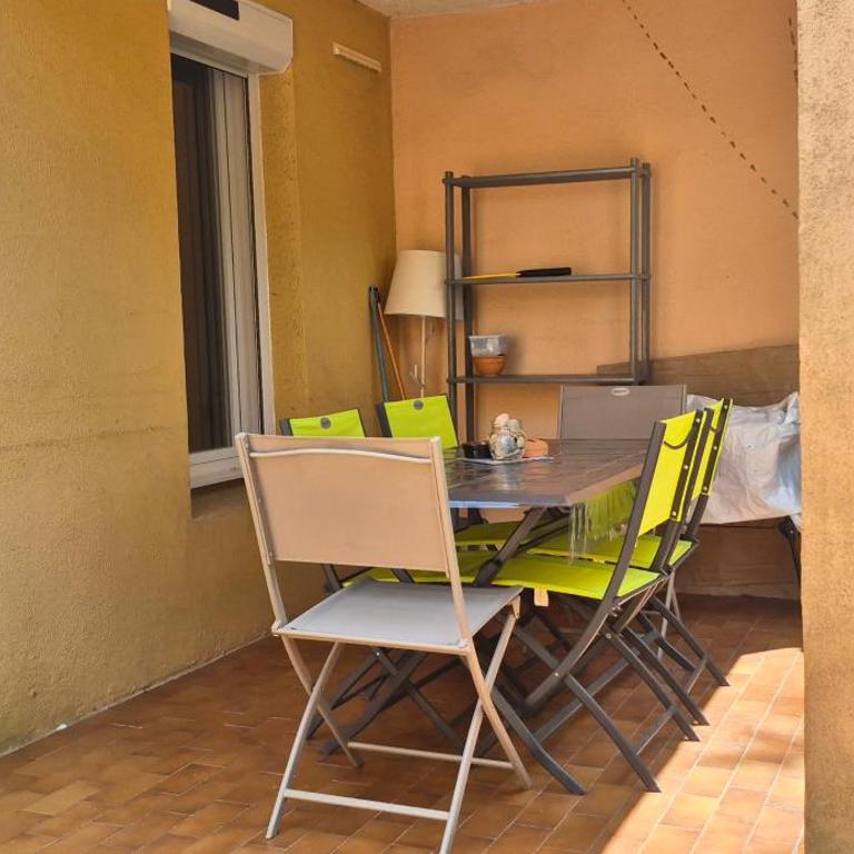Green Village, Maison climatisée, 6 pers, piscine, wifi, garage, terrasse - Maison 2 Chambres - 33