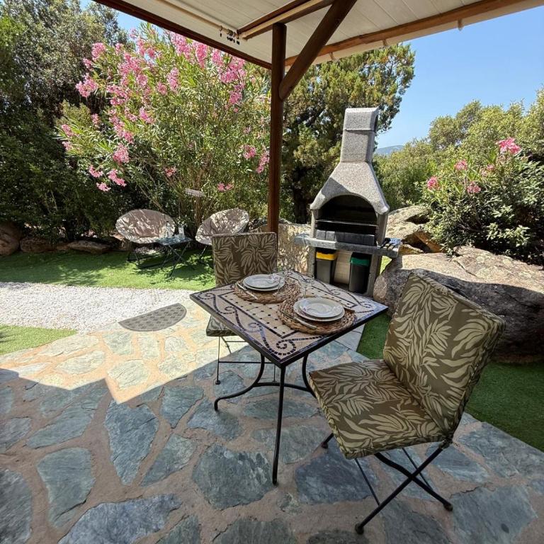 Studio de charme à 300 m de la Plage de Santa Giulia - Casa con 1 dormitorio - 9