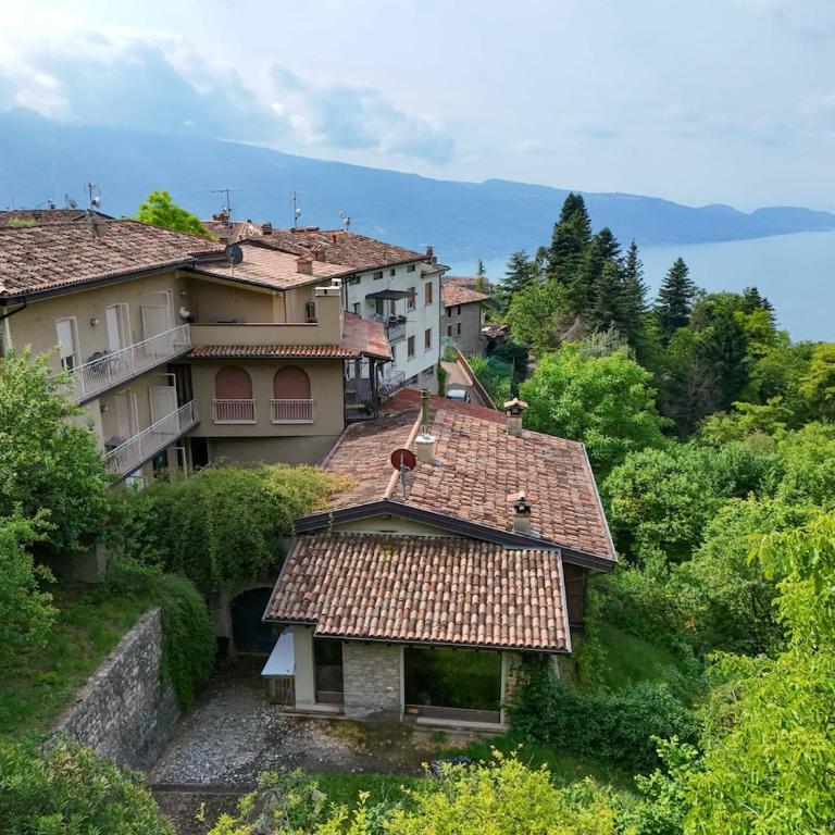 Loft panoramico a Tignale con giardino e parcheggio - Appartamento con 2 Camere da Letto - 3
