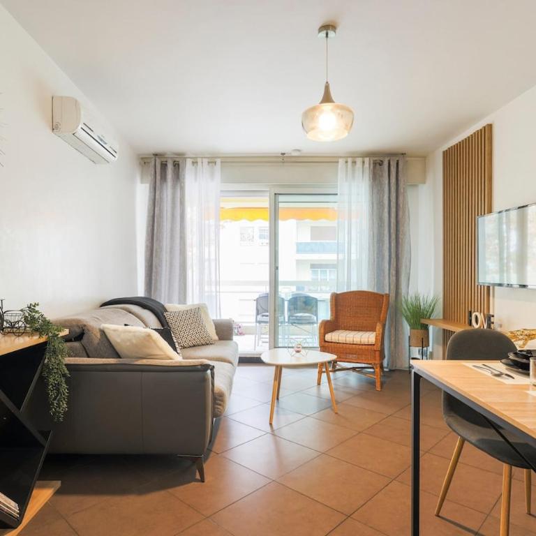 2Room Apart with AC, 3 min to the beach, Small garage - Appartement 1 Chambre - 10