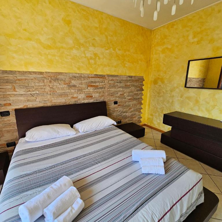 Michy House-by Goccia di Lago - Appartamento con 2 Camere da Letto e Vista Giardino - 8