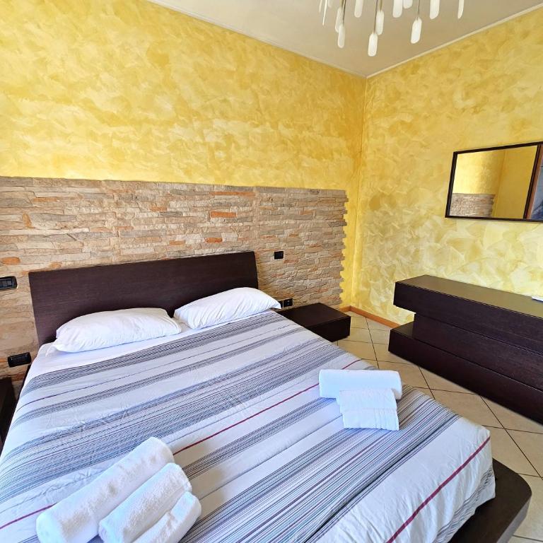 Michy House-by Goccia di Lago - Appartamento con 2 Camere da Letto e Vista Giardino - 23