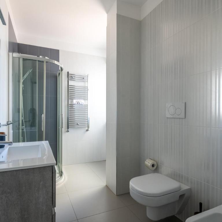 White Coast Relax & Stay - Suite Familiare con Balcone - 12