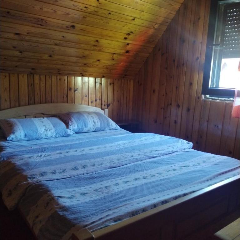 Guest House Kalpa - Dvokrevetna Soba sa Bračnim Krevetom - 3