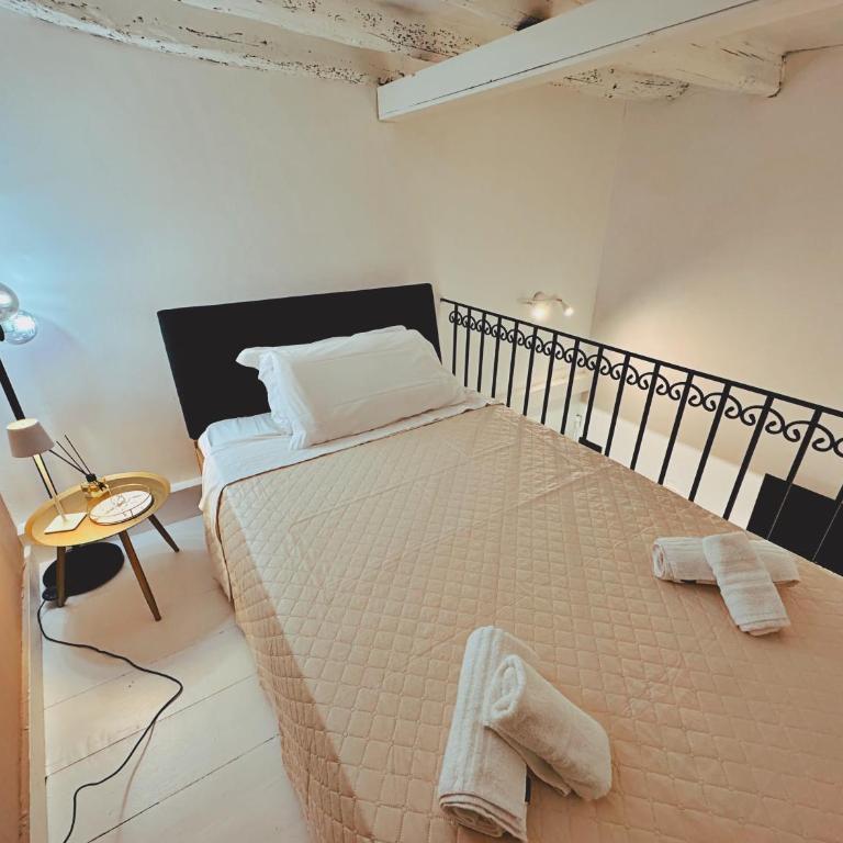 Oxalis Rooms & Suite - Camera Matrimoniale con Balcone - 5