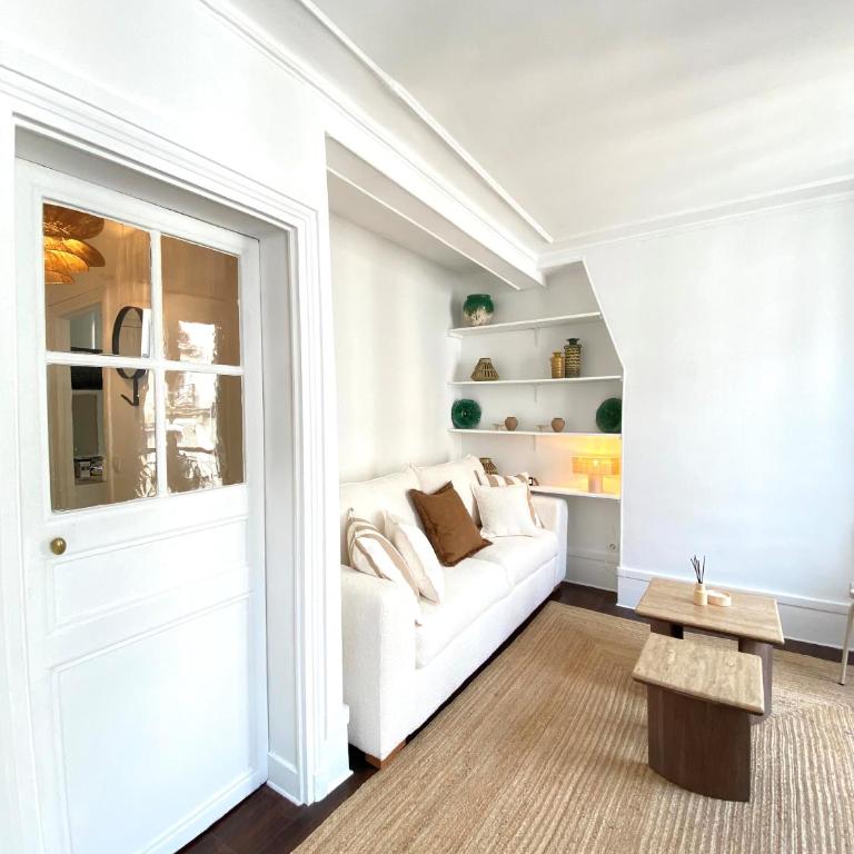 Elegant Montmartre Apartment Overlooking Paris Rooftops - Appartement - 2