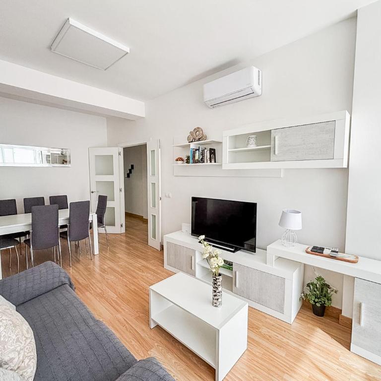 Expoholidays-Federico Garcia Lorca - Apartamento con 4 dormitorios - 1