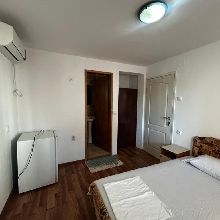 Apartmani Musić - One-Bedroom Apartment - 4
