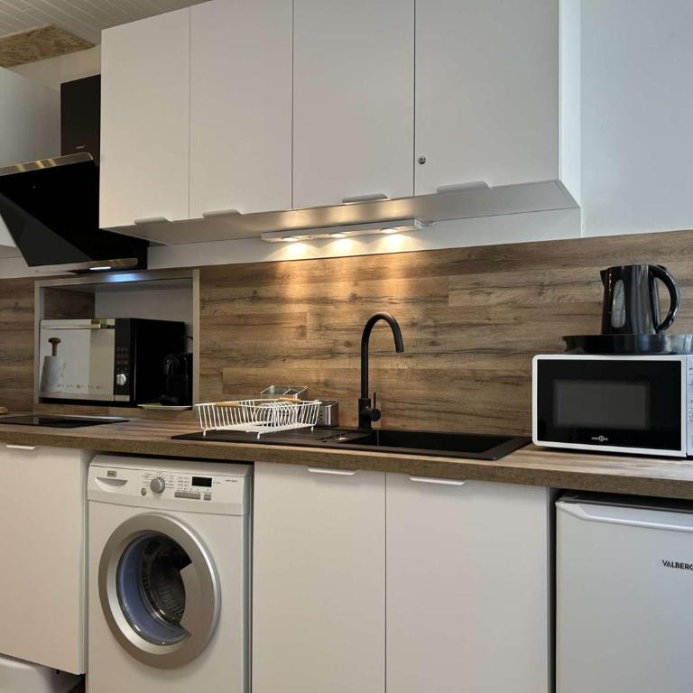 T2 BANYULS SUR MER 2 couchages BN640-001 - One-Bedroom Apartment - 1