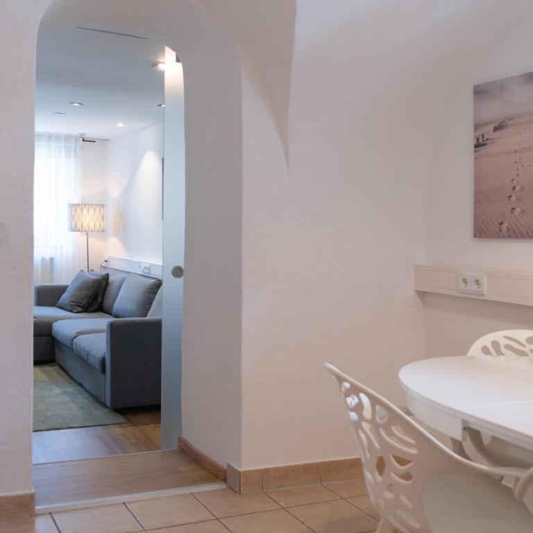 MIA Appartements - Apartment mit Terrasse - 10