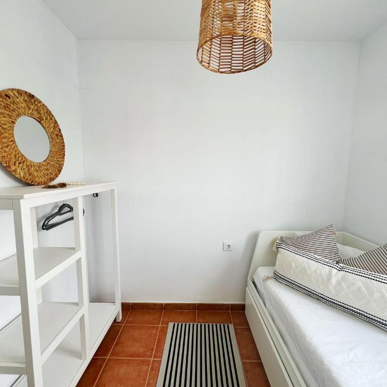 Chalet Vacacional ELIÁ -Piscina Privada, BBQ, Wifi - Casa de 3 dormitorios - 25