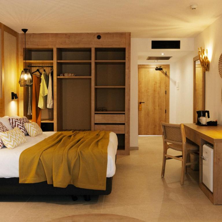 Caramelo Marina Calan Bosch - Adults Only - Double Caramelo Room (2 Adults) - 3