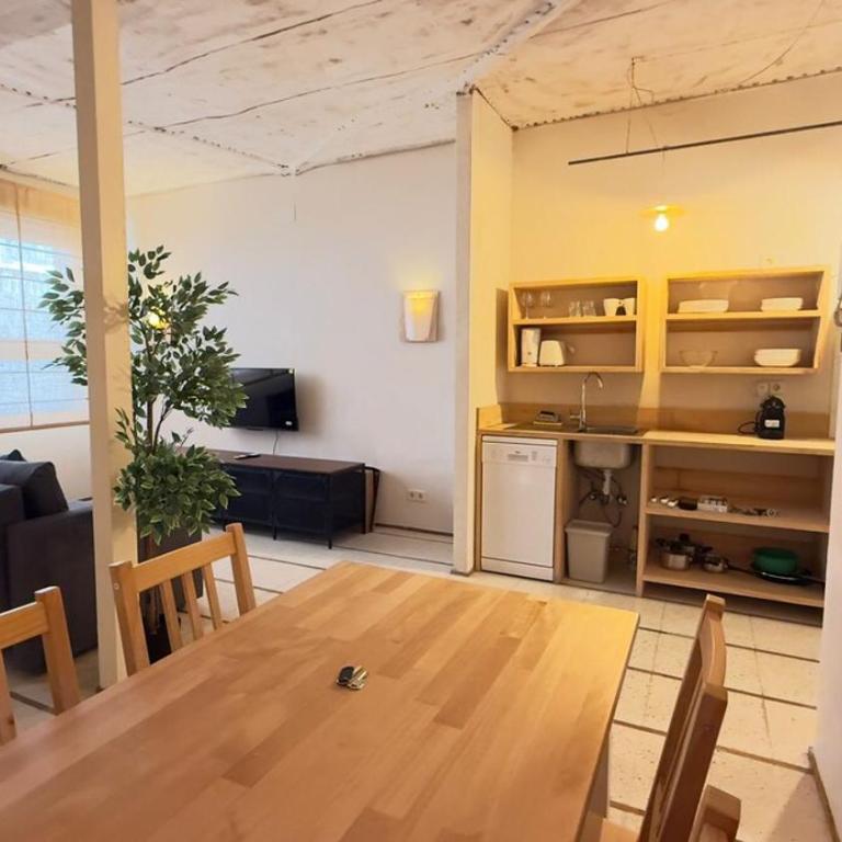 Perfect getaway in San Blas-Canillejas - LR3 - Two-Bedroom Apartment - 3