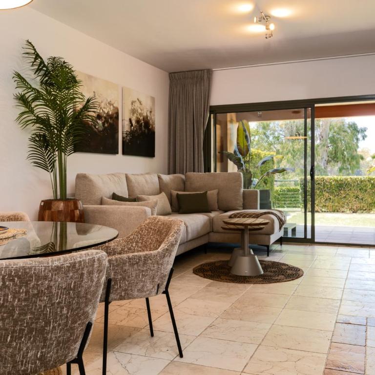 Benatalaya Golf Views - Apartamento Deluxe de 2 dormitorios con vistas al jardín - 23