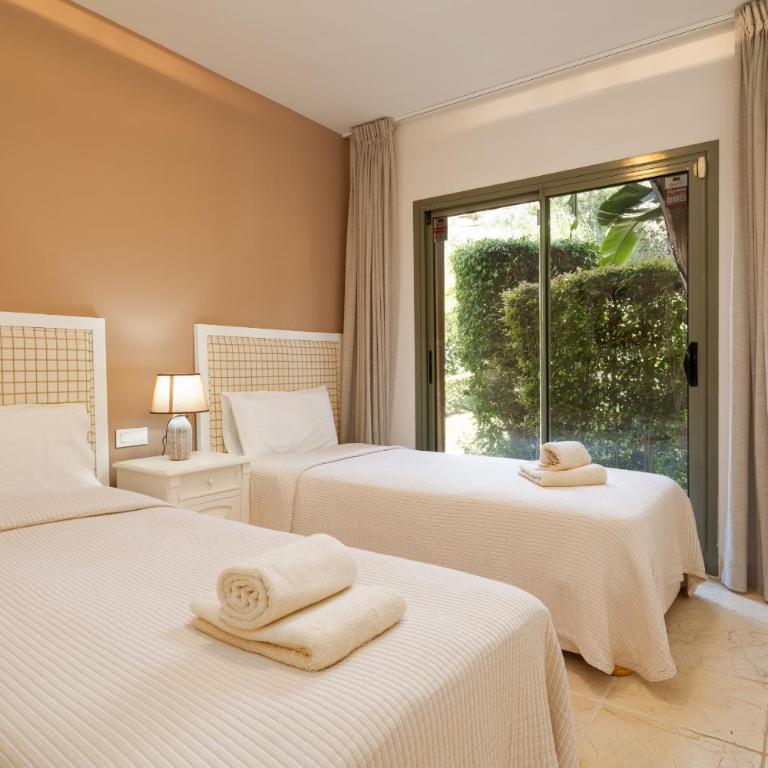 Benatalaya Golf Views - Apartamento Deluxe de 2 dormitorios con vistas al jardín - 32