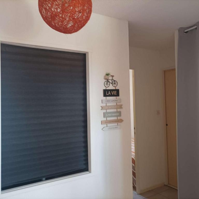 SP520-C154 Appartement 2 pièces 4 couchages SAINT PIERRE LA MER - Appartement 2 Chambres - 12