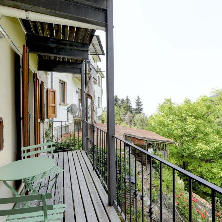 Tignale - Charme Rustico, Vista Lago con Parcheggio - Appartamento con 2 Camere da Letto - 3