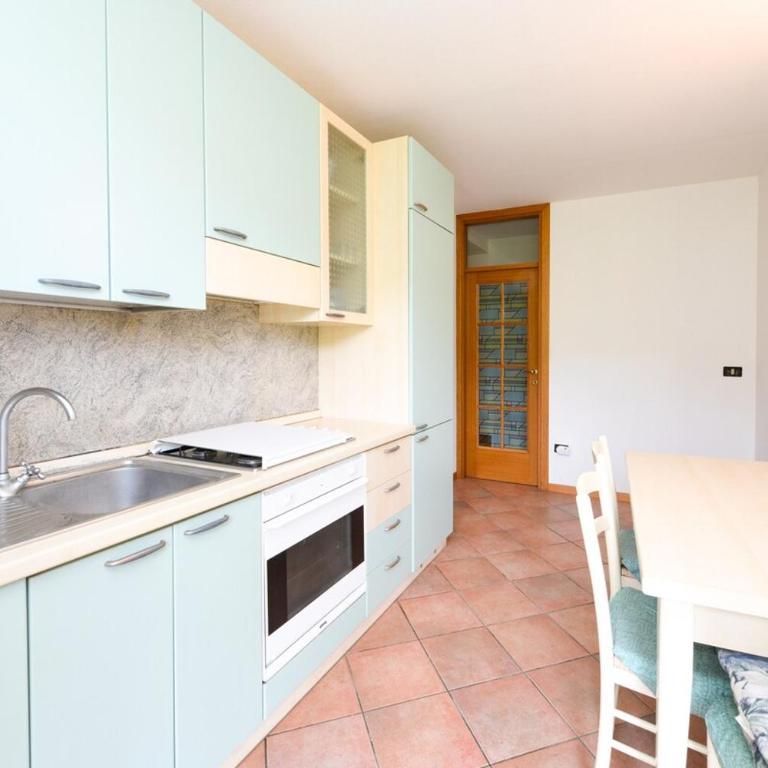Tignale - Charme Rustico, Vista Lago con Parcheggio - Appartamento con 2 Camere da Letto - 11