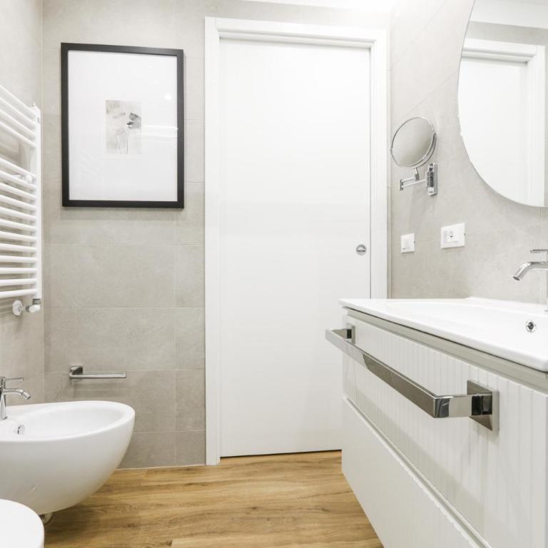 Easylife - Charme, comfort e quiete vicino Termini - Appartamento - 79