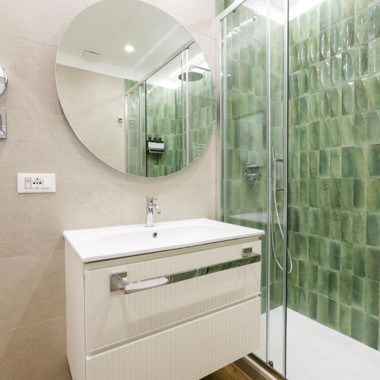 Easylife - Charme, comfort e quiete vicino Termini - Appartamento - 81