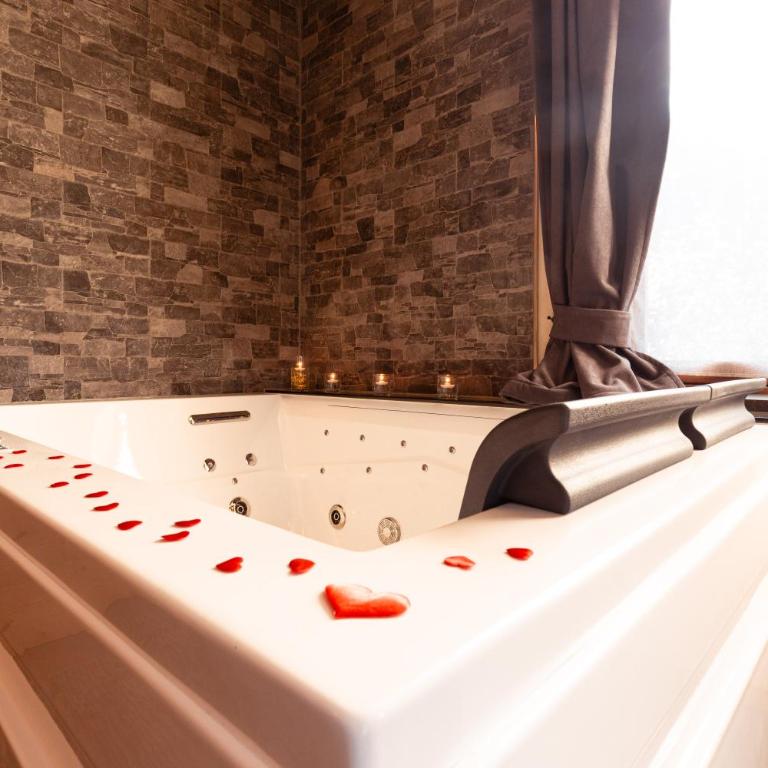 Hotel Valle Pesio Ristorante - Suite King con Vasca Idromassaggio - 10