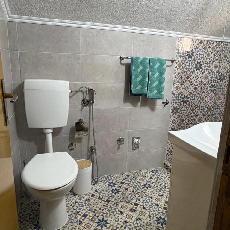 Urban Wing - Vacation Home - 9