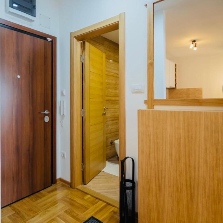 Nirvana Lux - Apartman sa Pogledom na Planinu - 2