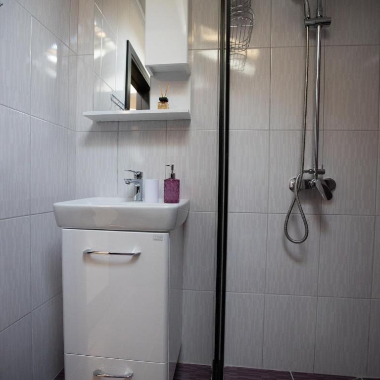 Apartmani Trio - Apartman sa 1 Spavaćom Sobom - 8