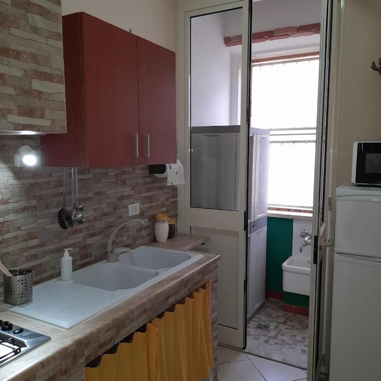 CasaVacanzeLucia1 0 - Casa con 2 Camere da Letto - 5