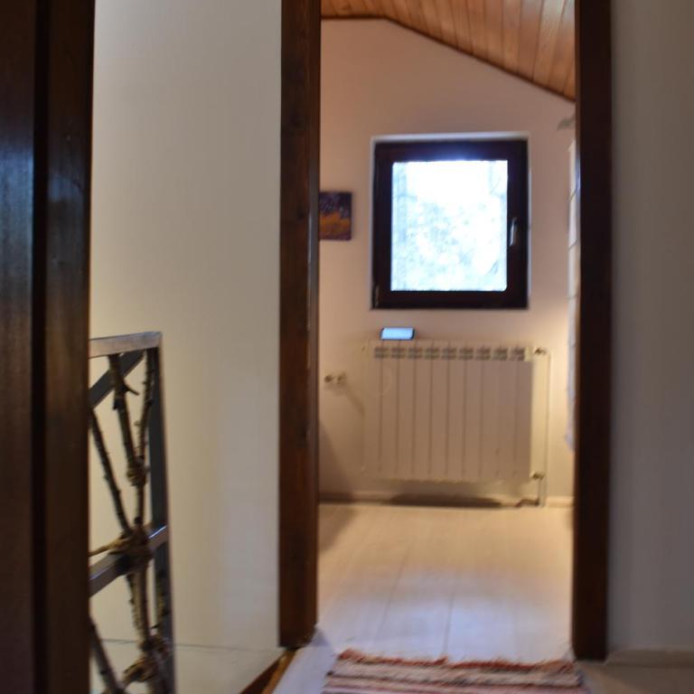 DIVCIBARE KUCA centar - Kuća sa 2 Spavaće Sobe - 13