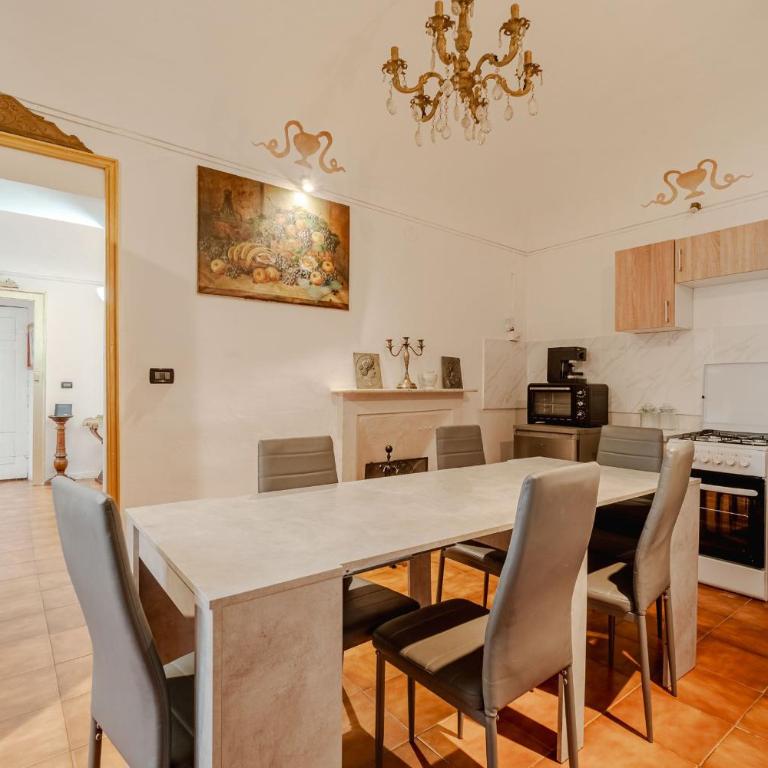 GuestHost - Piazza Vittorio Veneto Elegant Flat - One-Bedroom Apartment - 2
