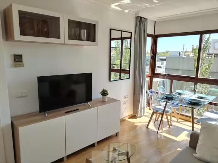 Wanda Deyanira, 114 - One-Bedroom Apartment - 4