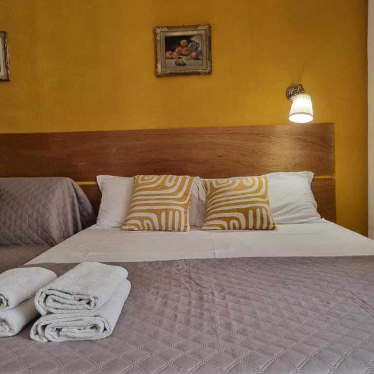 B&B Vaticanrooms - Triple Room with Private Bathroom - 3