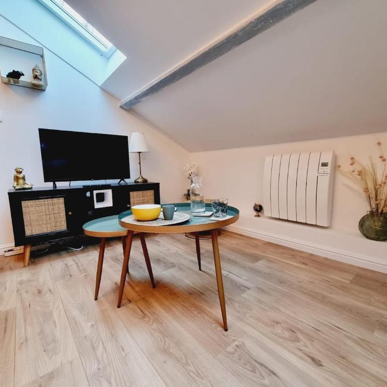 1 clémence fouriaux proche gare et climatisé - Appartement - 1