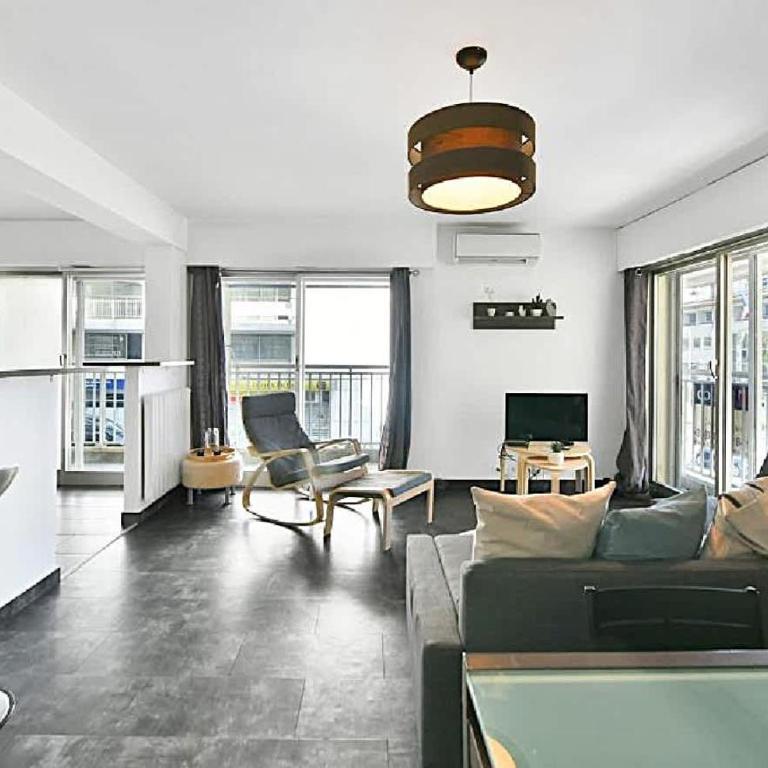 LE VERSAILLES plaisir et confort en centre-ville, pour séjours en famille ou business - Appartement 2 Chambres - 6