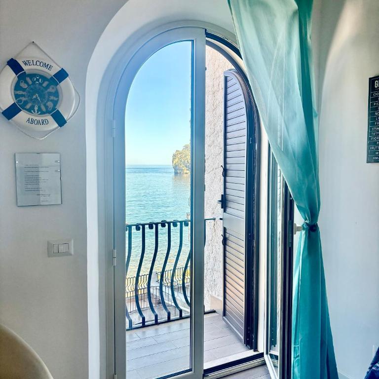 Alba Sul Mare Beach Apartment - Appartamento con 2 Camere da Letto - 4