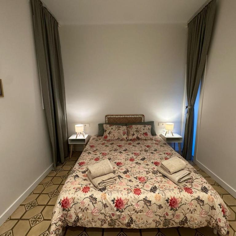 The Perfect Nomad's Home - Barcelona - Two-Bedroom Apartment - 3
